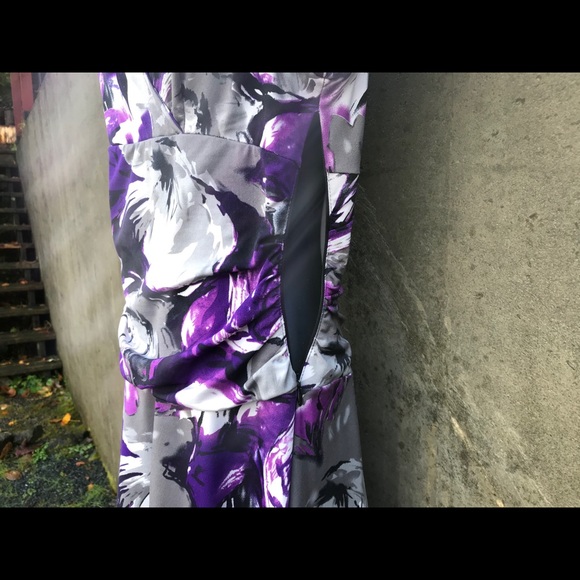 5/$20 Le Chateau Floral Print Dress Size Small - Picture 9 of 13